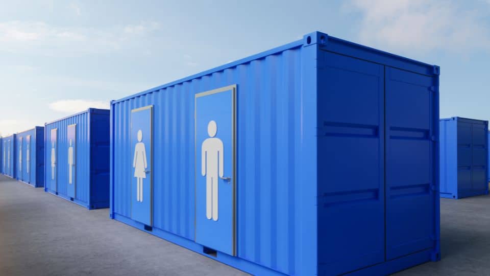 4 יתרונות בשירותים ניידים לאירועי חוץ